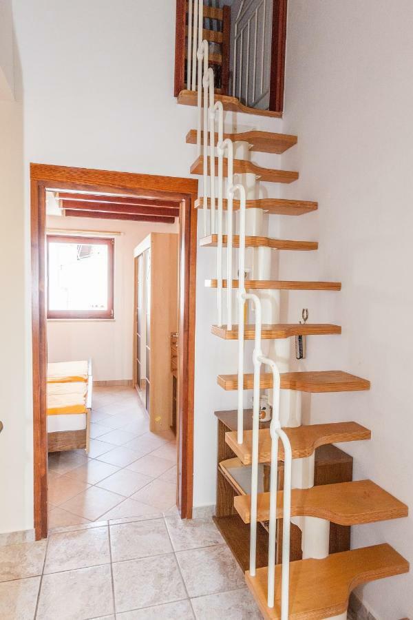 Ferienwohnungen Velijoze Poreč Exteriör bild