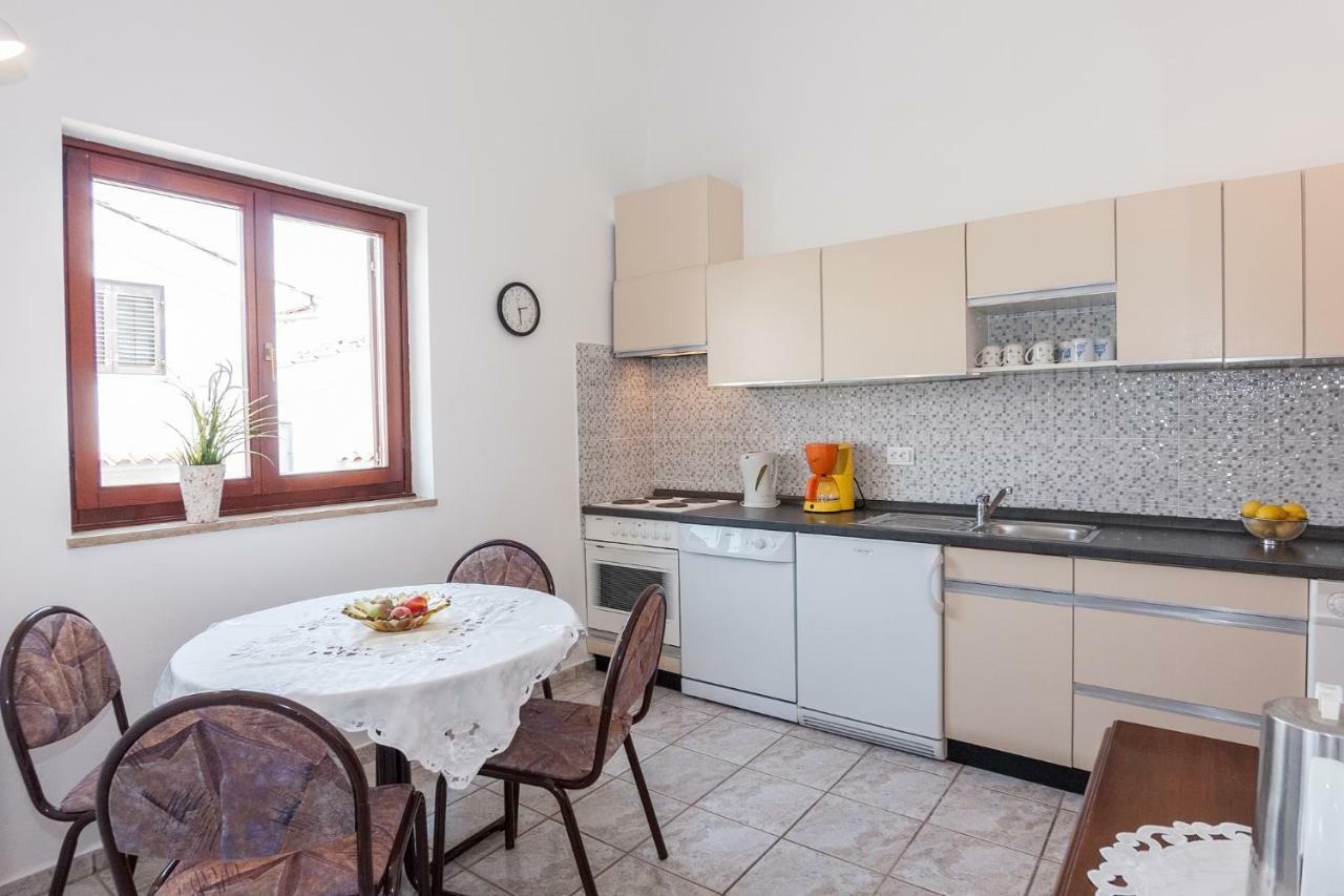 Ferienwohnungen Velijoze Poreč Exteriör bild