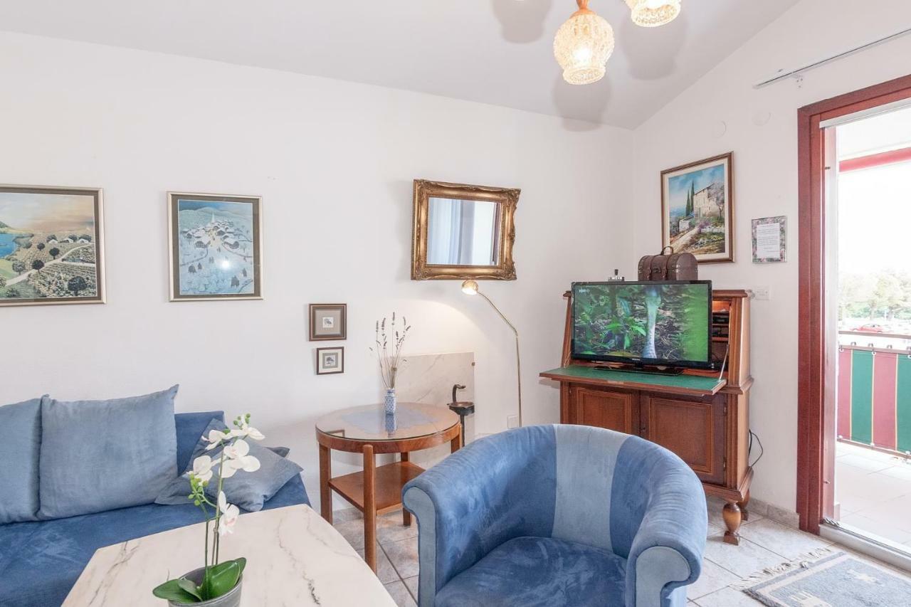Ferienwohnungen Velijoze Poreč Exteriör bild