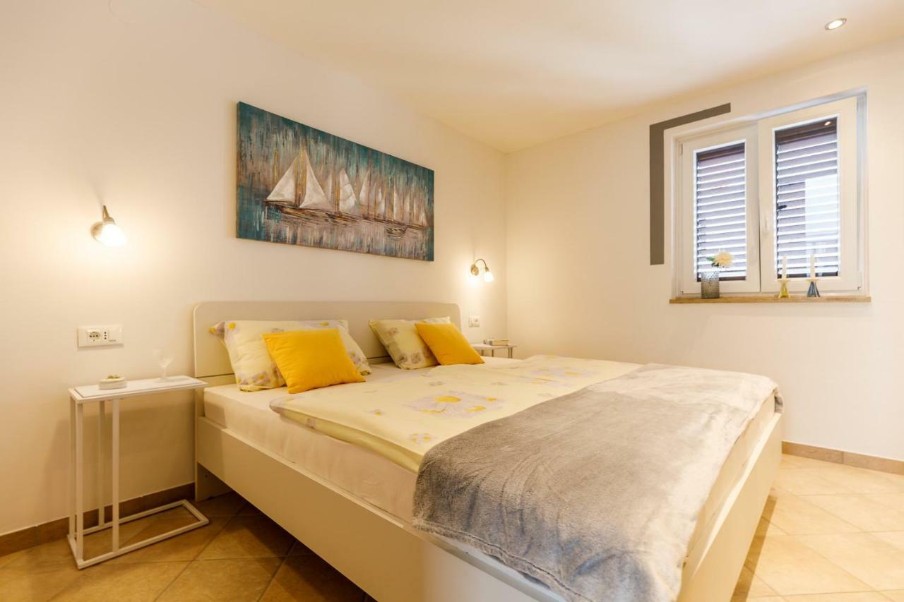 Ferienwohnungen Velijoze Poreč Exteriör bild